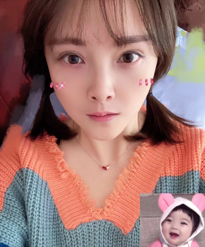 刚下海，初恋小可爱