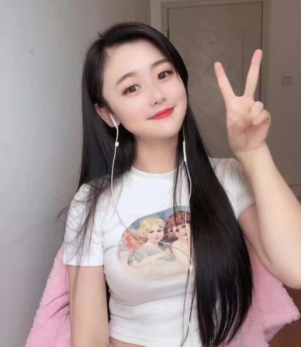 良家兼职女，年轻有气质，水多易高潮